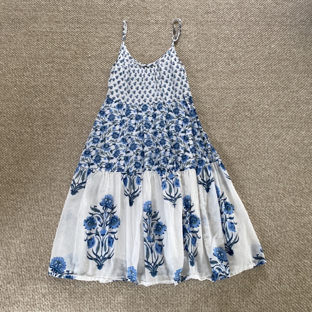 Roberta roller rabbit flowy dress